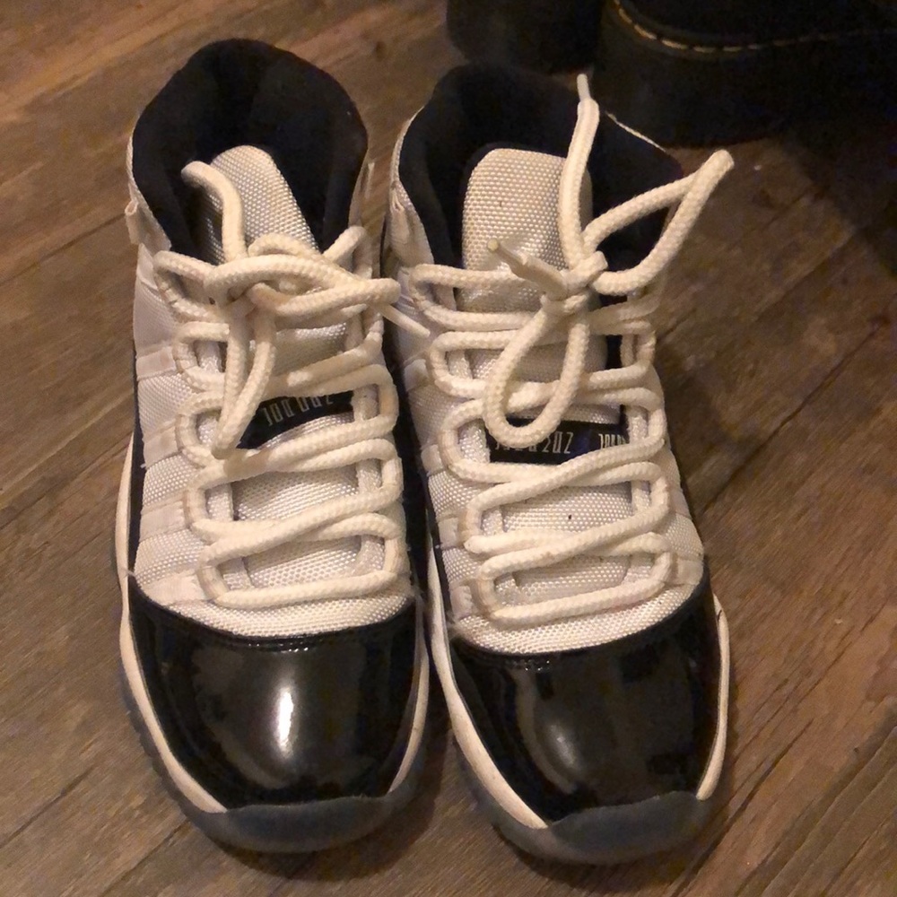 Jordan 11s